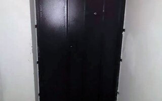 дверь из металла для тамбурного помещения